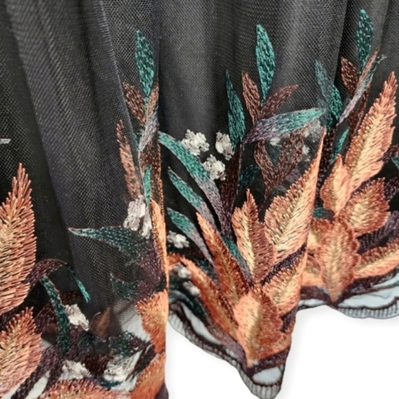 Dixie skirt embroidered chiffon full black size 6/8 - Picture 7 of 12